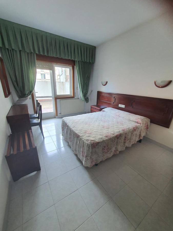 Flor De Loto Otel Ordes Dış mekan fotoğraf